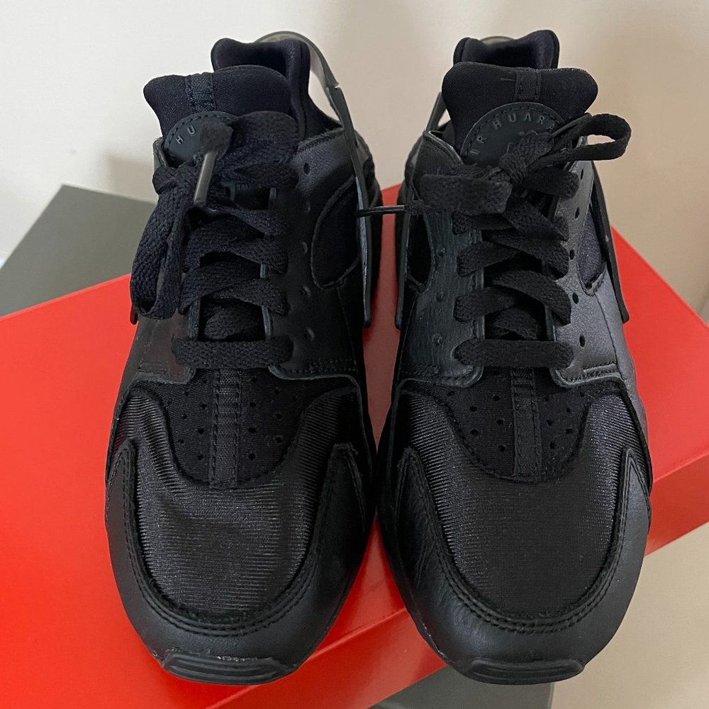 Nike Huarache Black Women's 7